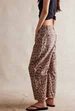 Load image into Gallery viewer, We The Free Good Luck Cheetah Printed Barrel Jeans